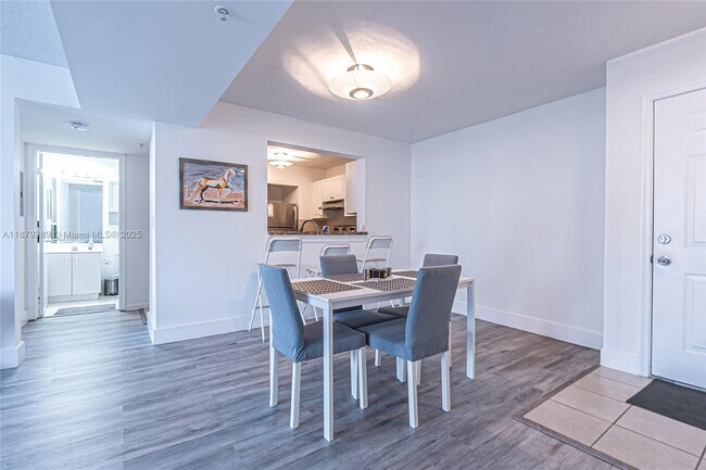 Photo - 1450 SE 3rd Ave Unit 209