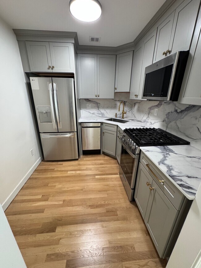 Photo - 136 Nokomis Rd Apartments Unit #