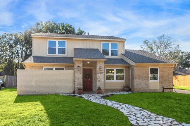 Building Photo - 4607 Thistlecroft Dr