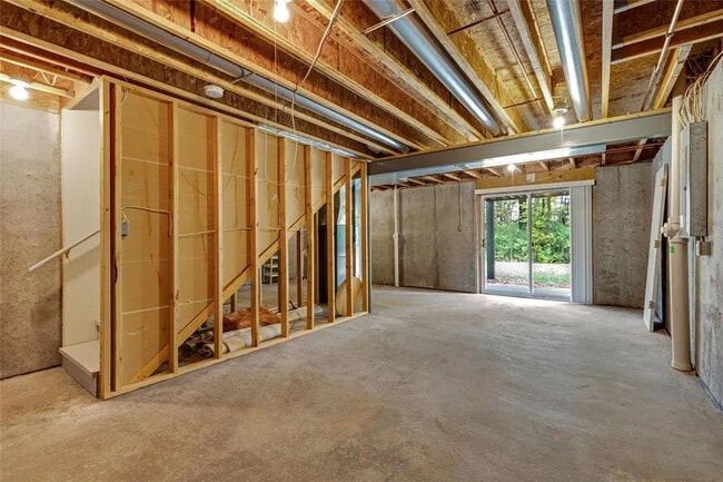 Photo - 533 Donna Marie Dr