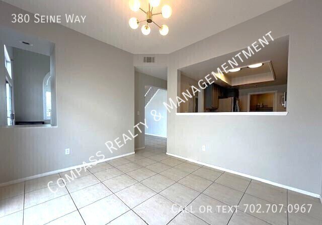 Photo - 380 Seine Way
