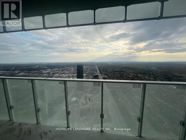 Photo - 3900 Confederation Pkwy Unit 5605