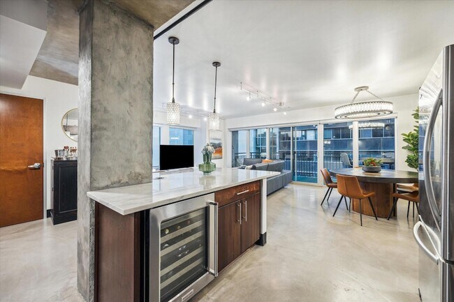 Photo - 800 Brazos St Condo Unit 1007