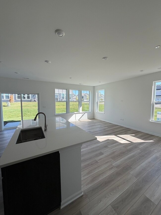 Photo - 12058 Jordi Rd