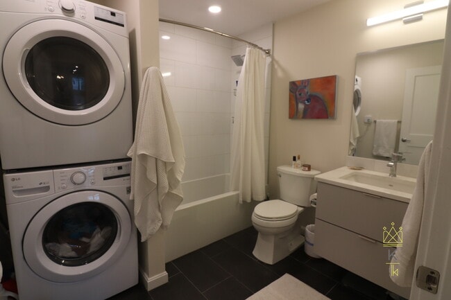 Photo - 458 Washington St Unit 203