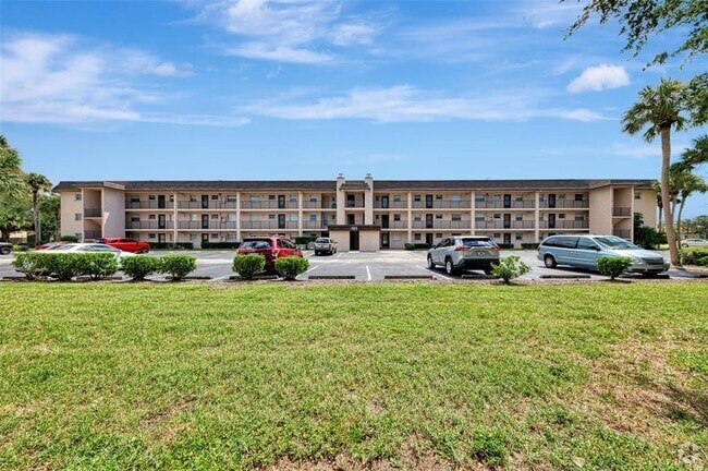 Building Photo - 102 Capri Isles Blvd Unit 206 Rental