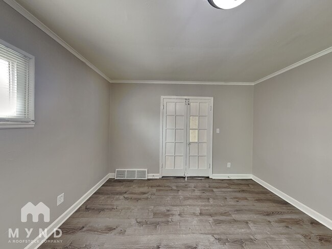 Photo - 1082 Lilley Ave