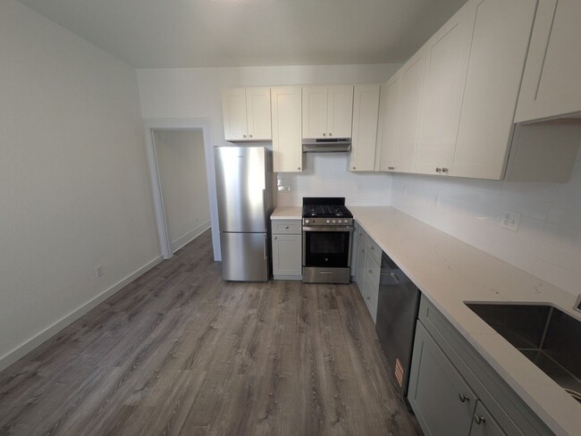 Photo - 632 Unit 3/GN