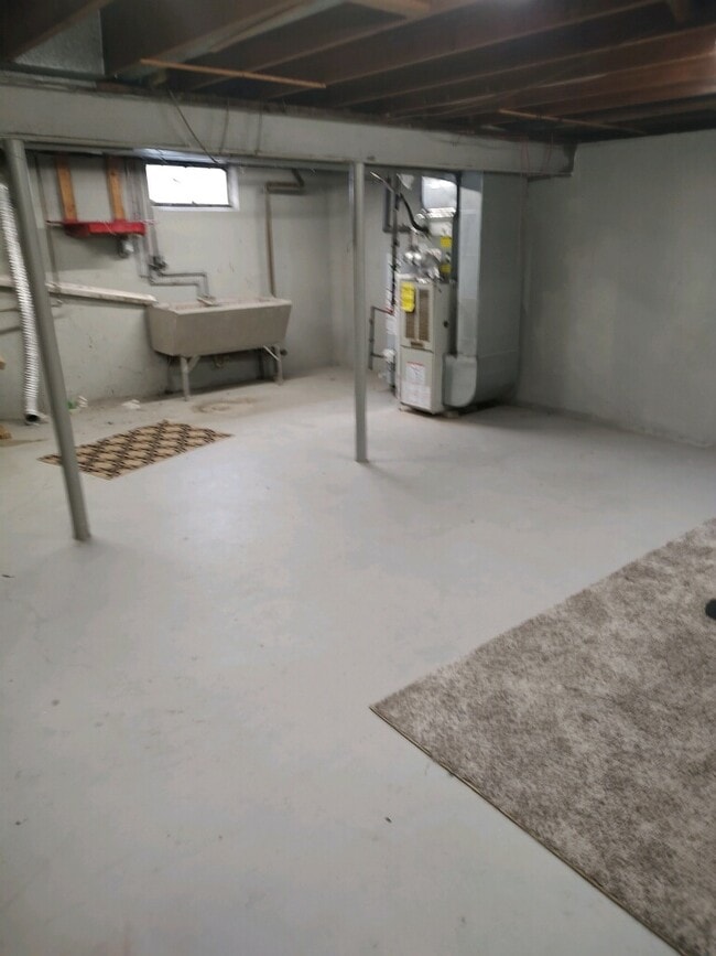 Photo - 10 Nardin Dr Unit B