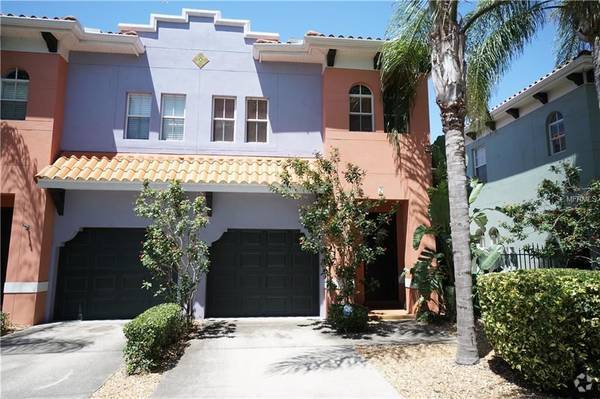 Building Photo - South Moody Townhome