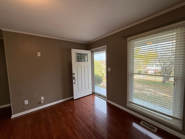 Photo - Home in Kuttawa