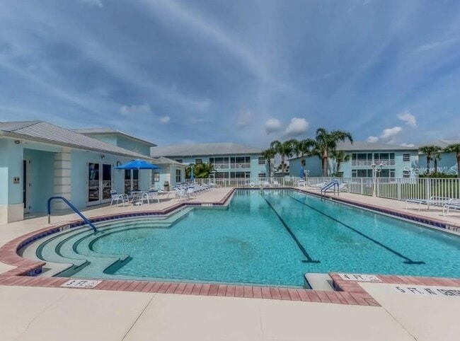 Photo - 5748 Sabal Trace Dr Unidad 104B57