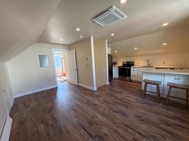 Building Photo - 34 Highland St Unit Apartment #3