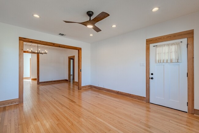 Photo - 6706 Fisher Rd