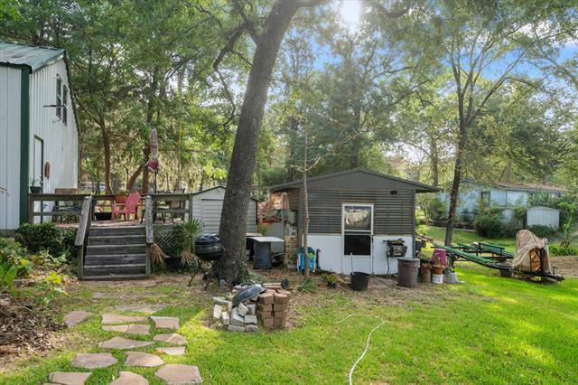 182 Bay Dr