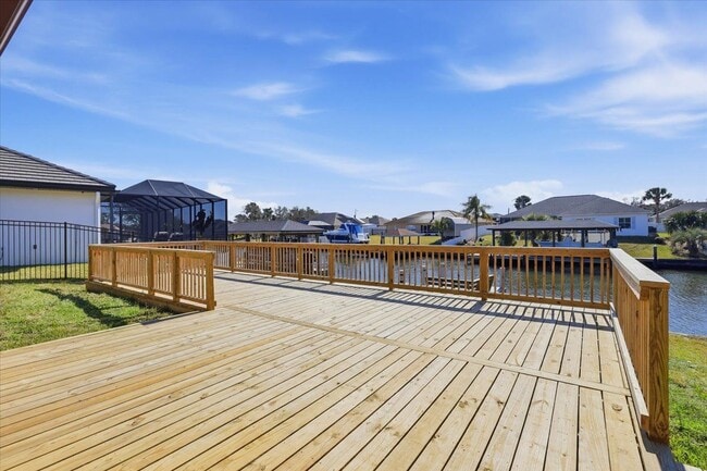 Photo - 10 Flametree Ct