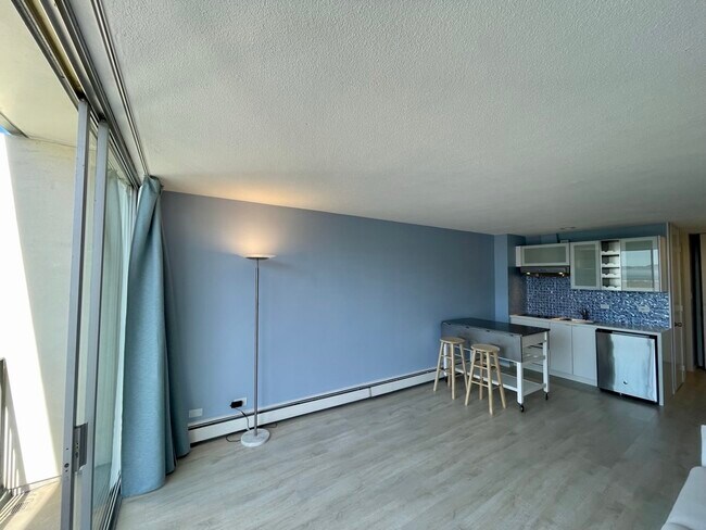 Photo - 1050 N Point St Unit 205