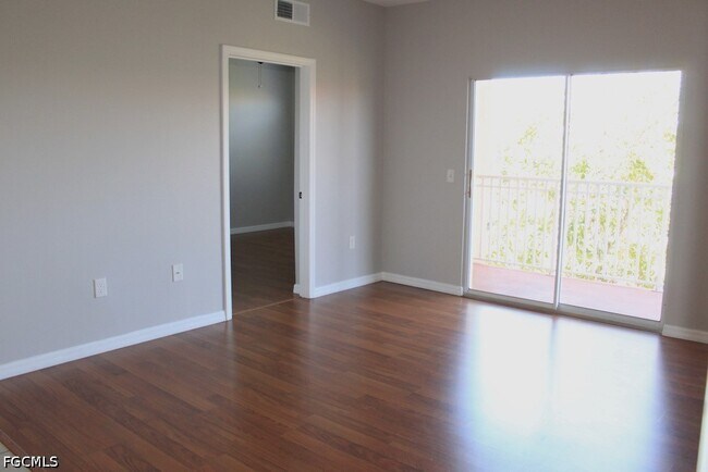Photo - 15605 Ocean Walk Circle Unit 303