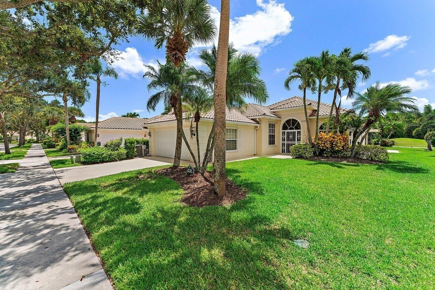 Photo - 8485 SE Palm Hammock Ln