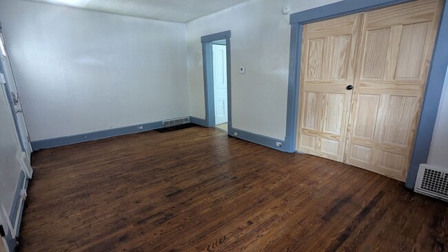 Photo - 1371 Stark Ave SW Unit 1