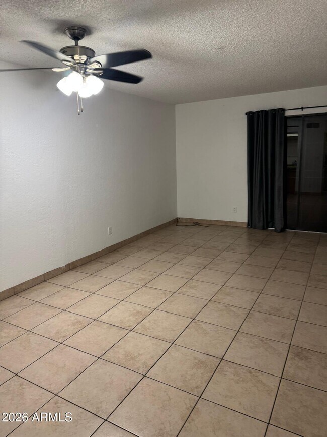 Photo - 1545 E Sahuaro Dr