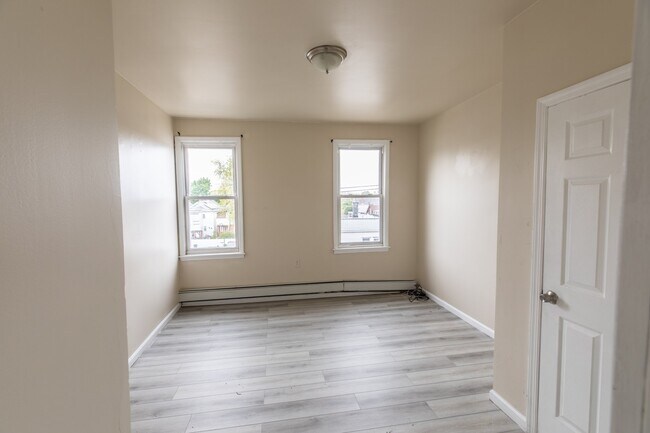 Photo - 154 Taylor St Unit 3