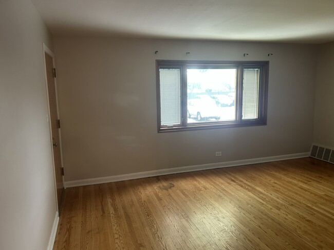 Photo - 8043 Lake St Unit 8043