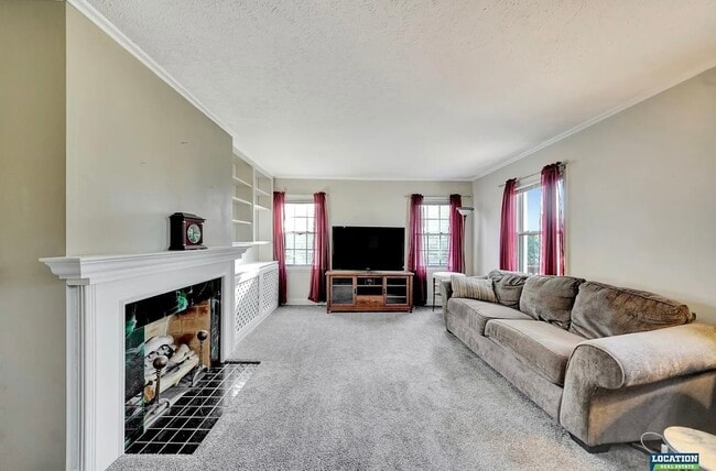 Photo - 6830 Morrill Ave