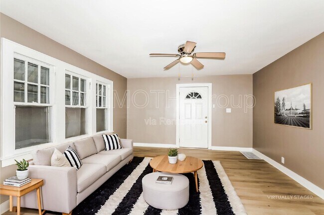 Photo - 3006 Noble St