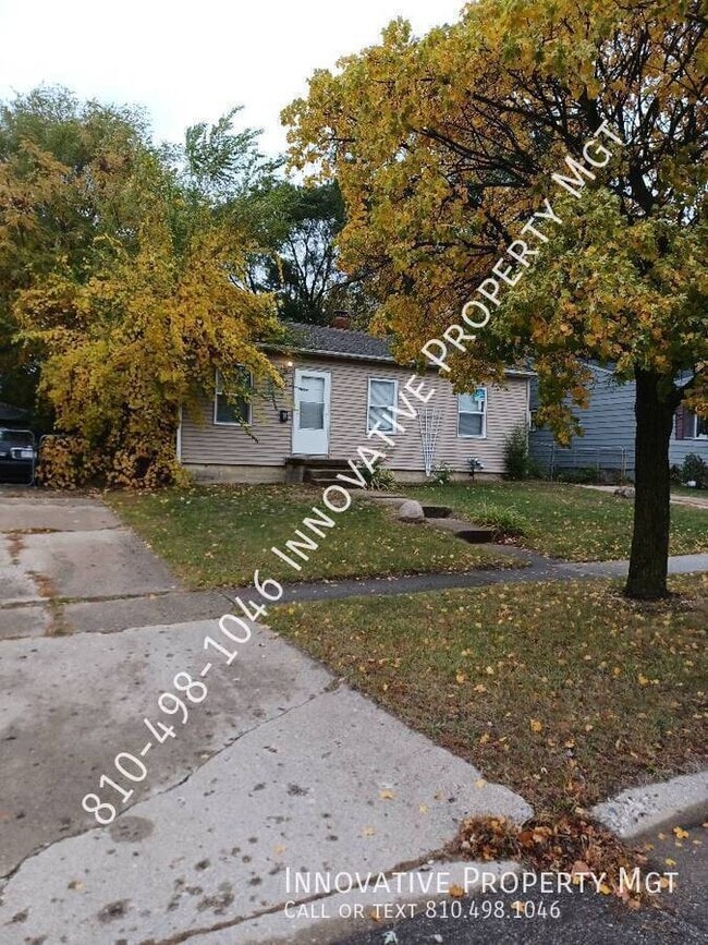 Building Photo - 2829 Plainfield Ave
