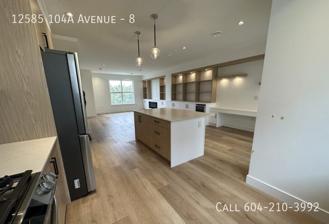 Photo - Gorgeous Townhome in Yale Gardens!