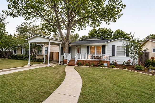 Building Photo - 417 Brees Blvd
