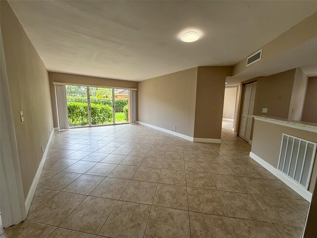Photo - 8781 Wiles Rd