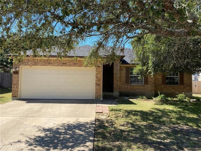 Building Photo - 1707 Timberwood Dr