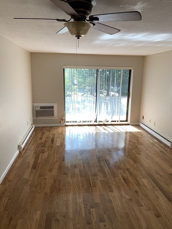 Photo - 44 Maple St Unit 101