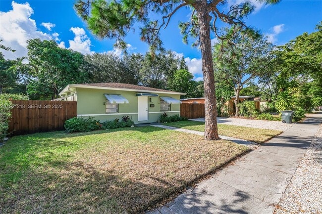 Photo - 13590 NW 5th Ave