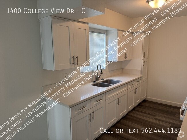 Building Photo - 1400 College View Dr Unit C Rental