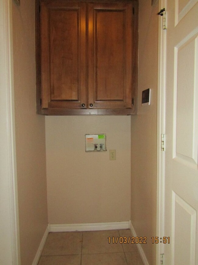 Photo - PETS NEGOTIABLE !!!