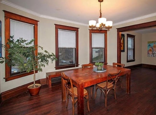 Photo - 705 W 3rd St