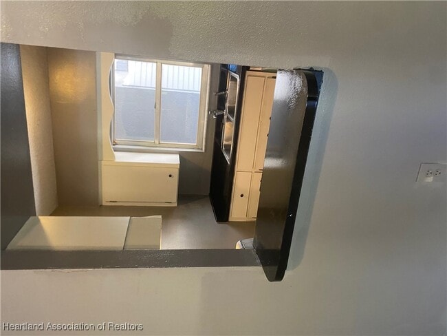 Photo - 1521 Bassage Rd