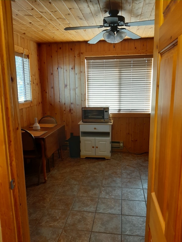 Photo - 1 Rainbow Ln