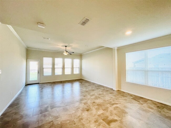 Photo - 1915 Orchard Berry Ln
