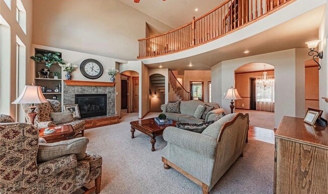 Photo - 1630 Oakmont Dr