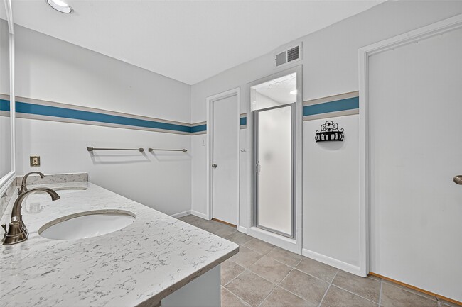 Photo - 21422 Park Willow Dr