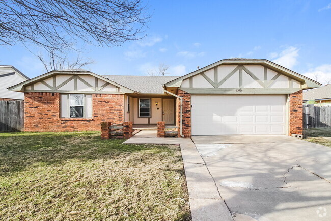 Building Photo - 1519 Hollow Oak St Rental