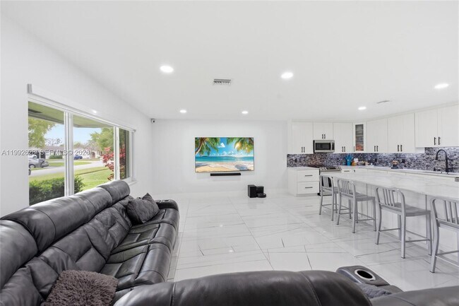 Photo - 12002 NW 27th Dr