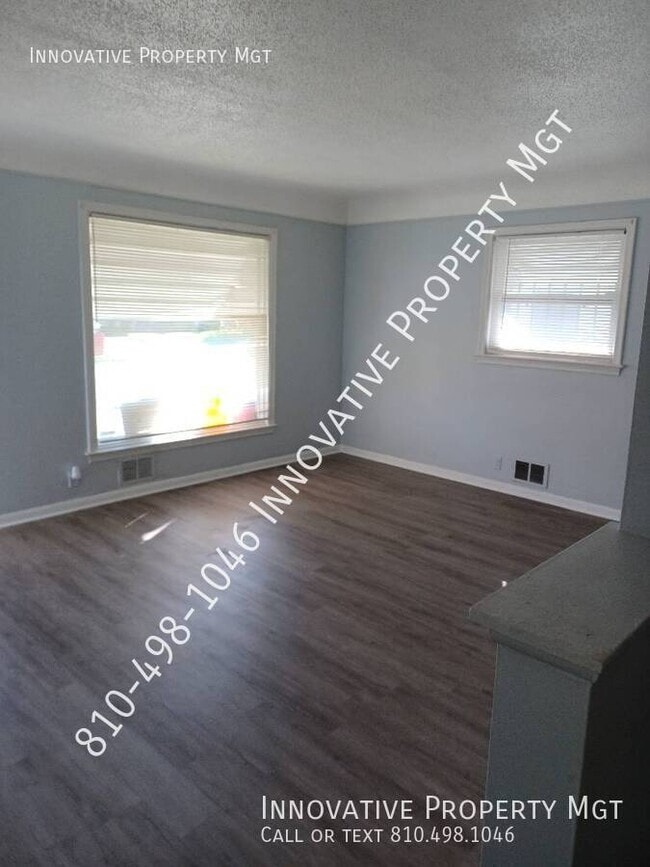 Photo - 2002 Santa Barbara Dr