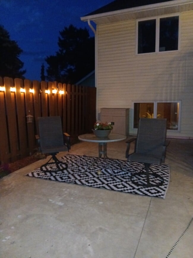 Photo - 4806 Helmo Ave N
