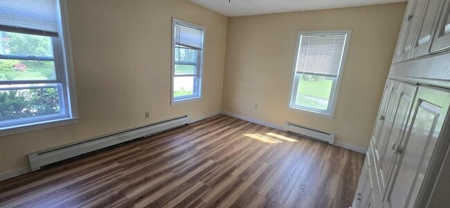 Photo - 343 Harrison St