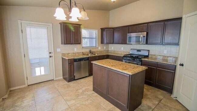 Photo - 14317 Woods Point Ave